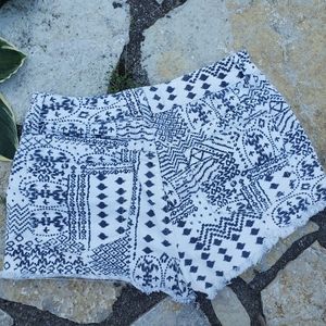 BULLHEAD Denim Tribal Pint size 5 high rise shorts